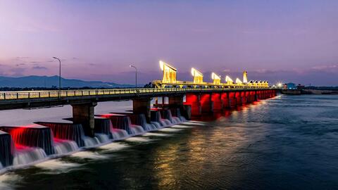Đập dâng Phú Phong